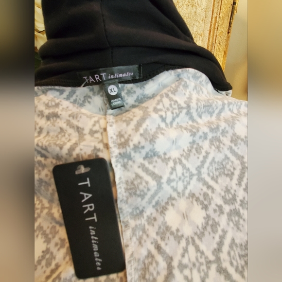 TART Intimates Blue, Black and White Size XL - Picture 9 of 10